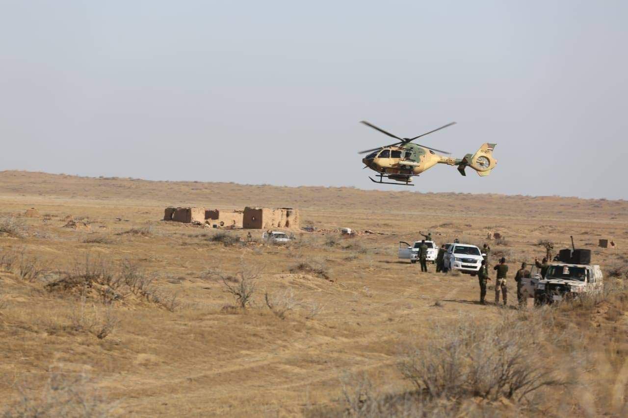 بالصور.. الحشد الشعبي يعثر على نفق لداعش ومضافات في صلاح الدين
