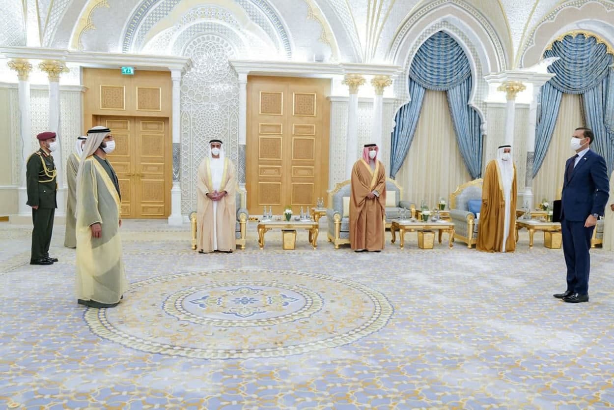 الخارجية العراقية تسمي مظفر الجبوري سفيراً للعراق في الامارات (صور)