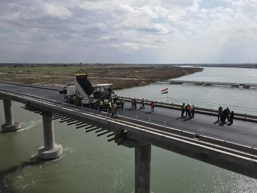 وزارة الاعمار تعلن قرب انجاز مشروع جسر القيارة الكونكريتي في الموصل  ‏