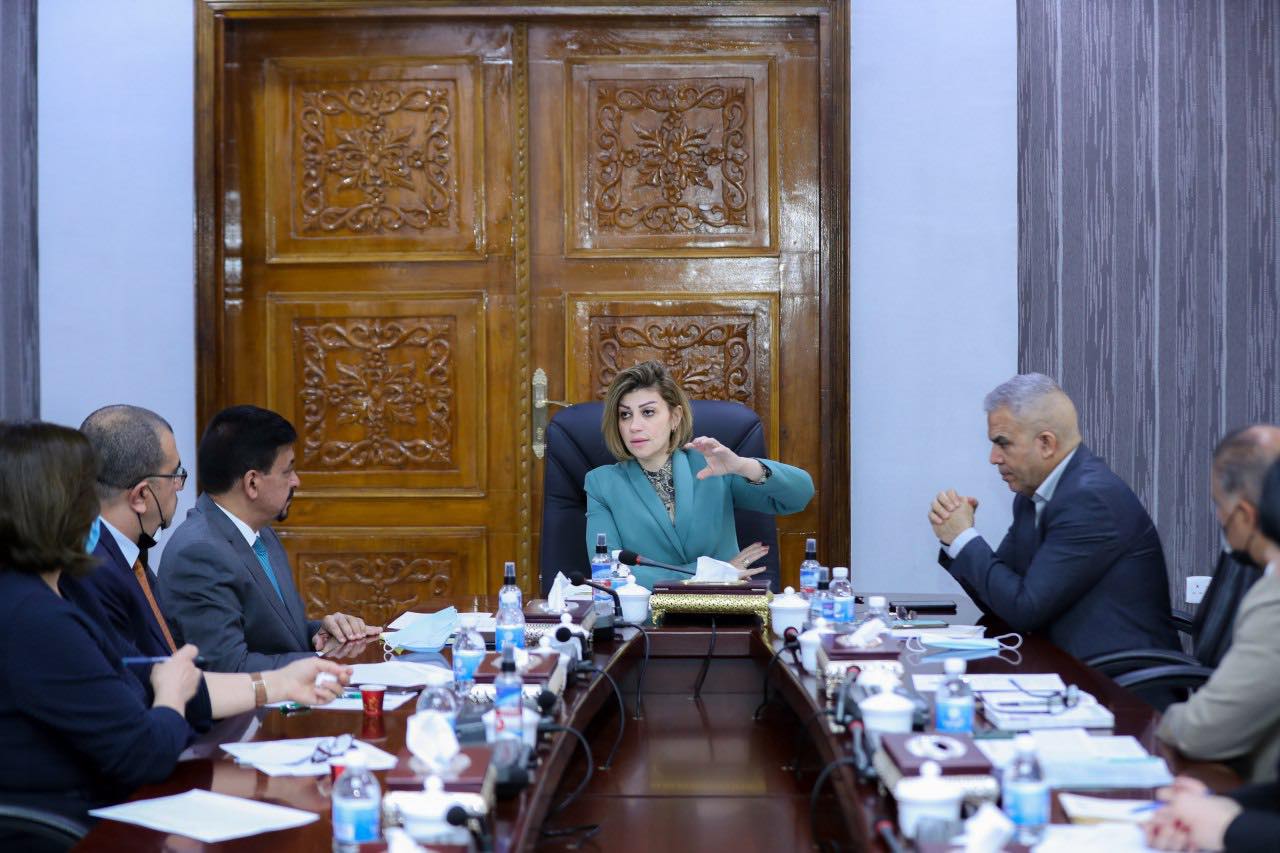 الهجرة توجه بدراسة خاصة للوقوف على أسباب الانتحار داخل مخيمات النزوح