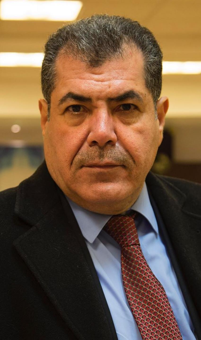 آلهةُ الدَمْ