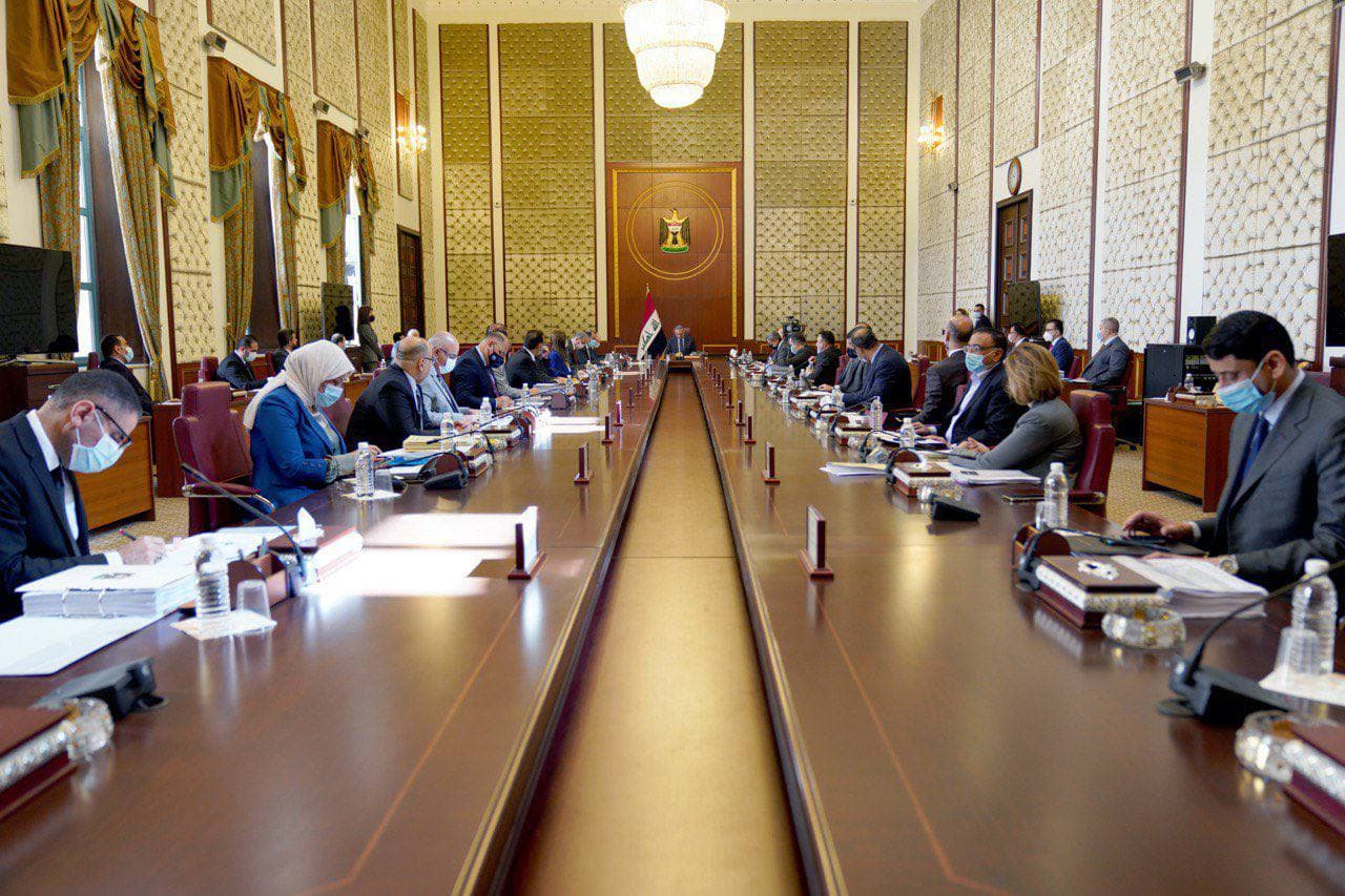 الكاظمي يدعو الوزراء إلى استثمار زيارة البابا في التنمية