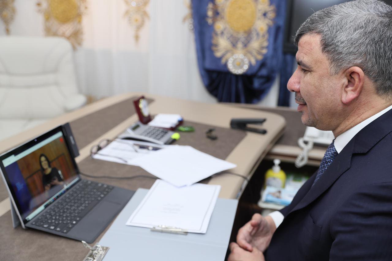 النفط تعلن ابرام عقود مع شركات عالمية لاستثمار الغاز