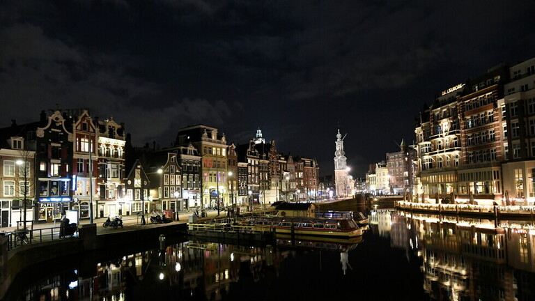 هولندا تسجل أكبر قفزة للإصابات الجديدة بكورونا منذ كانون الثاني