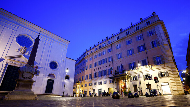 إيطاليا تسجل 23832 إصابة و401 وفاة جديدة بفيروس كورونا