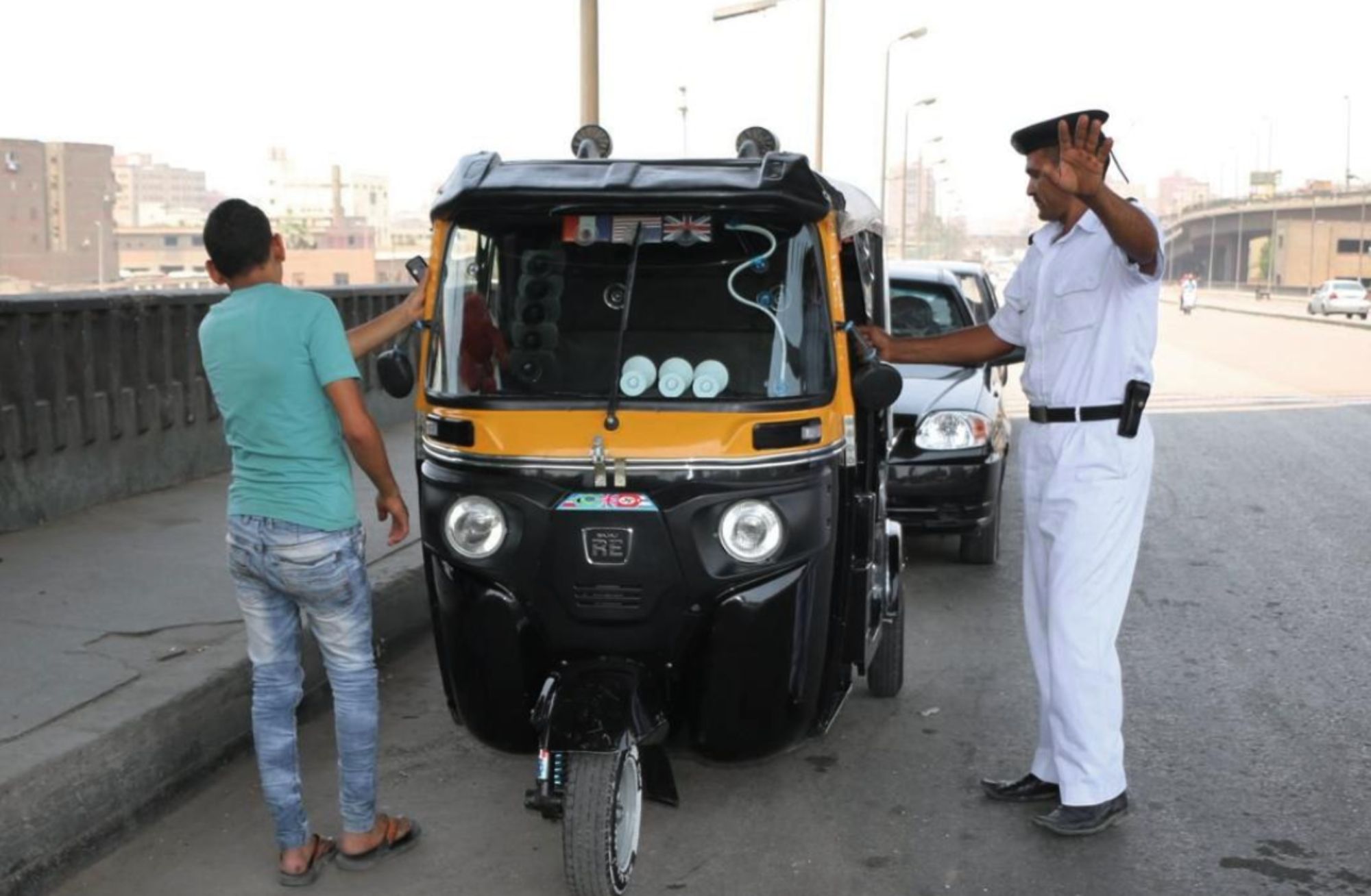 نهاية "التوك توك".. خطة "استبدال" حكومية في مصر