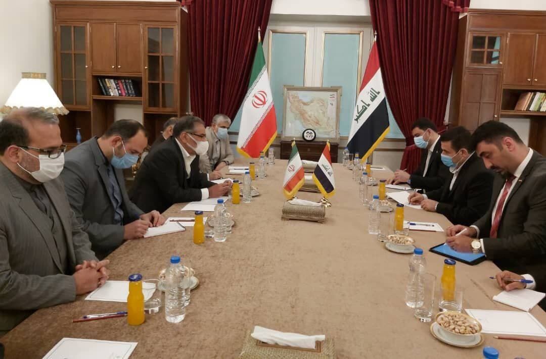 شمخاني للاعرجي: خروج الأمريكان عامل استقرار للمنطقة والاخير يؤكد ارتباط "داعش" بامريكا