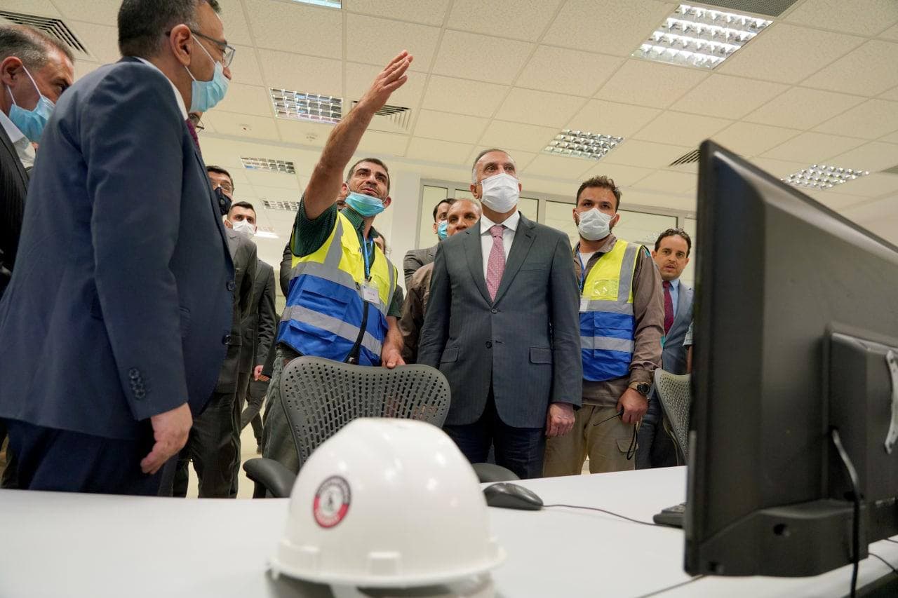 الكاظمي يفتتح محطة ( GE-ENKA) الكهربائية في محافظة المثنى (صور)