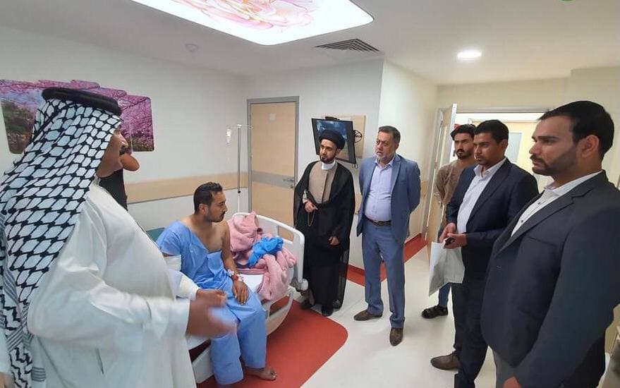 العتبة الحسينية المقدسة تتكفل بعلاج أحد جرحى التفجير الإرهابي الذي استهدف ساحة الطيران
