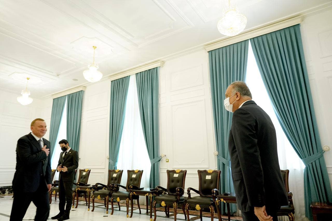 الكاظمي لنائب رئيس الحكومة الروسية: العراق يختط سياسة الانفتاح على كل الشركاء