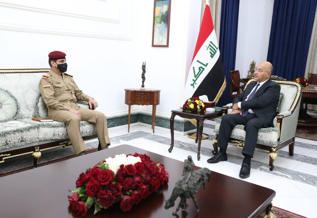 صالح يؤكد لرئيس أركان الجيش ضرورة تعزيز قدرات أجهزة الأمن لمواجهة التحديات