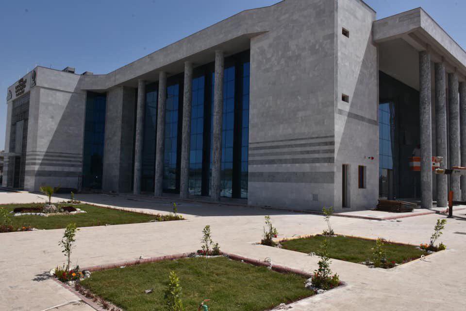 بالصور.. وزارة الاعمار تعلن انجاز مشروع بناية المنتجات النفطية في كربلاء