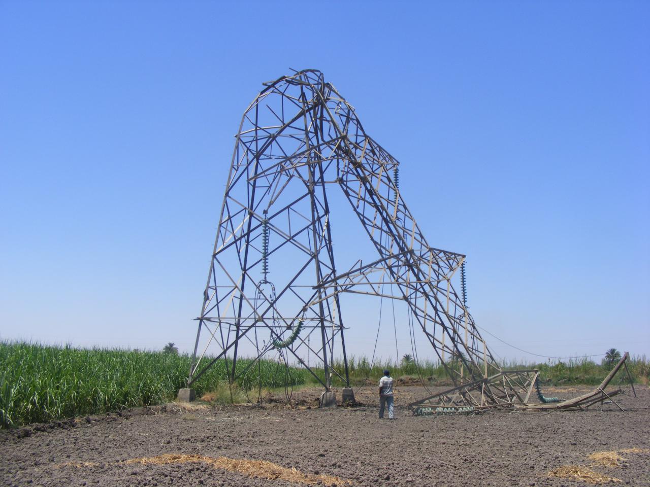 تفجير برجين للطاقة في ديالى