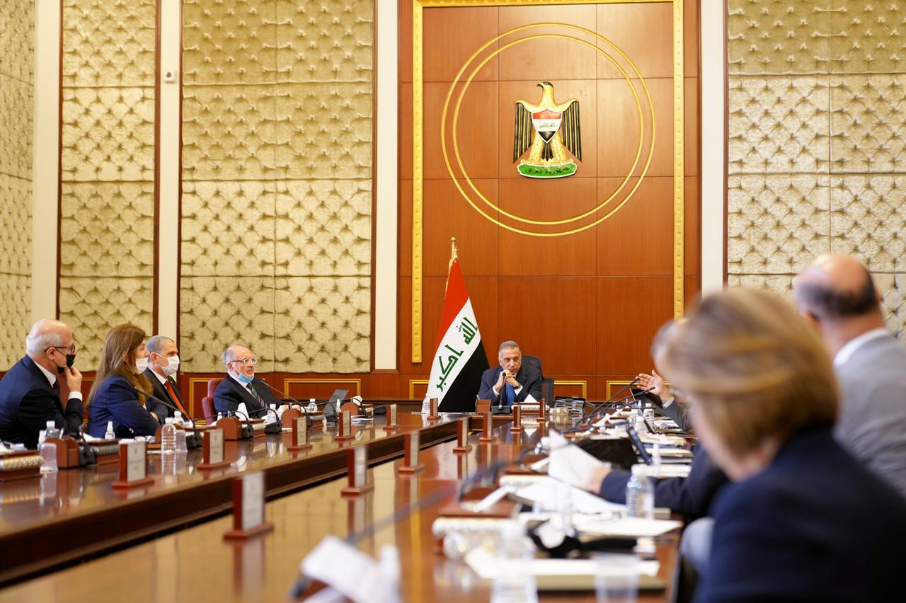 حكومة الكاظمي تحقق في استغلال موارد الدولة للدعاية الانتخابية