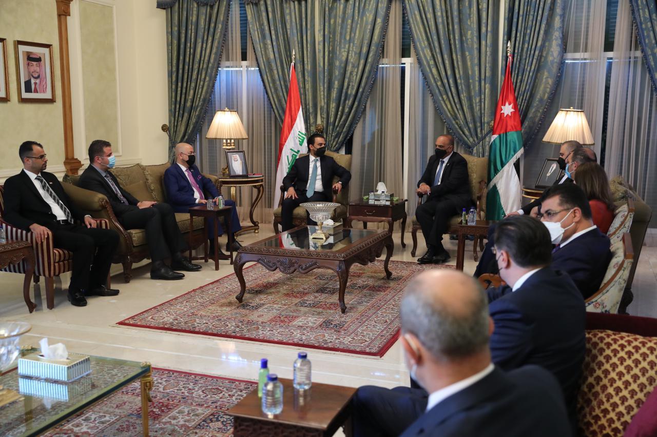 الحلبوسي والخصاونة يبحثان إنشاء المدن الصناعية والربط الكهربائي (فيديو)