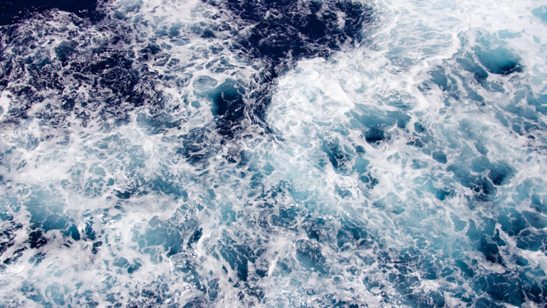 علامات جديدة تدل على وجود تيار محيطي رئيسي على حافة الانهيار الآن !