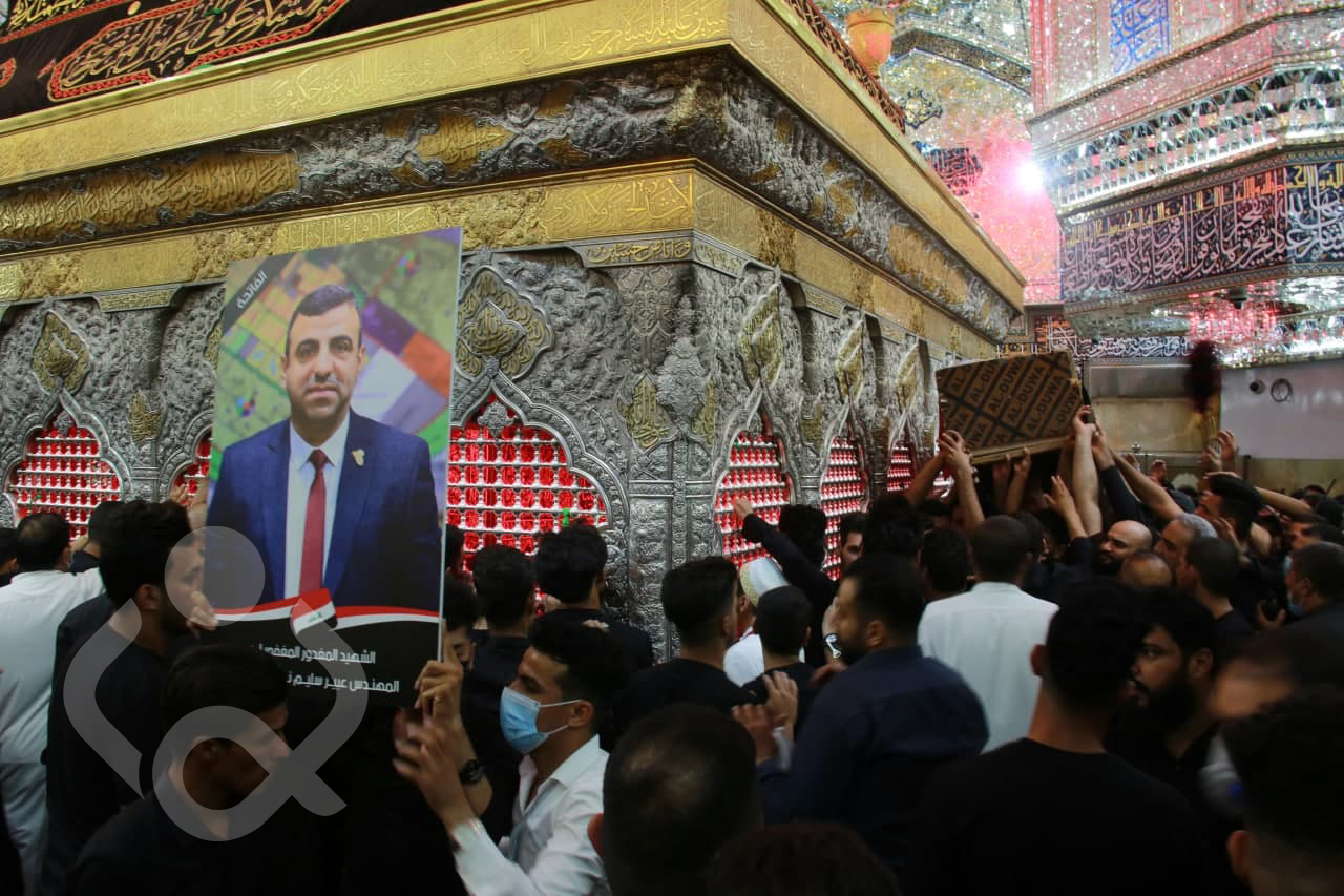 بمشاركة ممثل المرجع السيستاني .. كربلاء تودع مدير بلديتها بتشييع مهيب (فيديو)