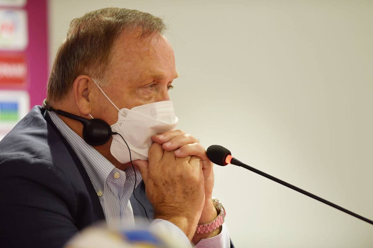 أدفوكات: أشعر بخيبة أمل بعد الخسارة أمام إيران