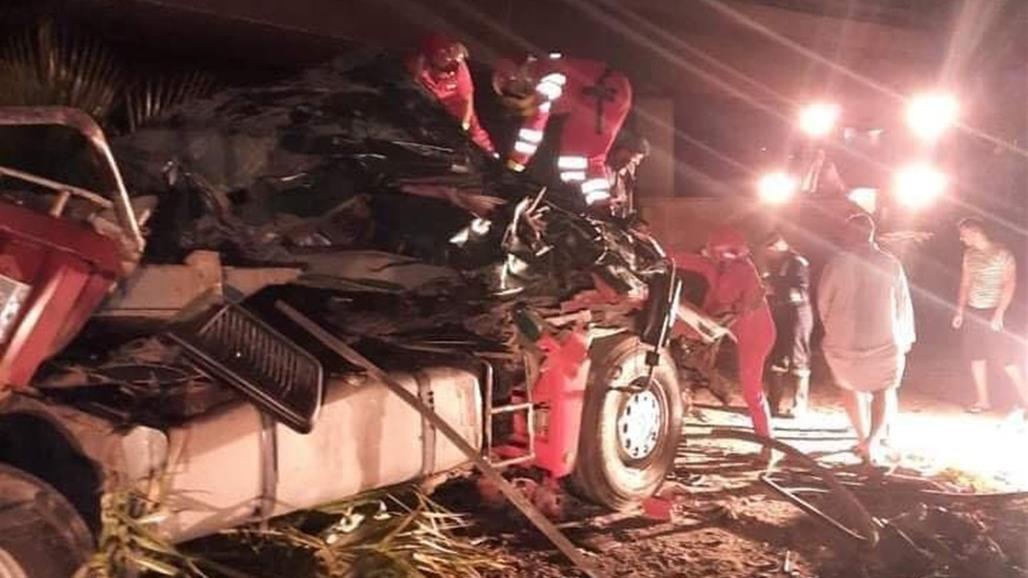 مصرع سائق بانقلاب شاحنته من أعلى جسر في بغداد