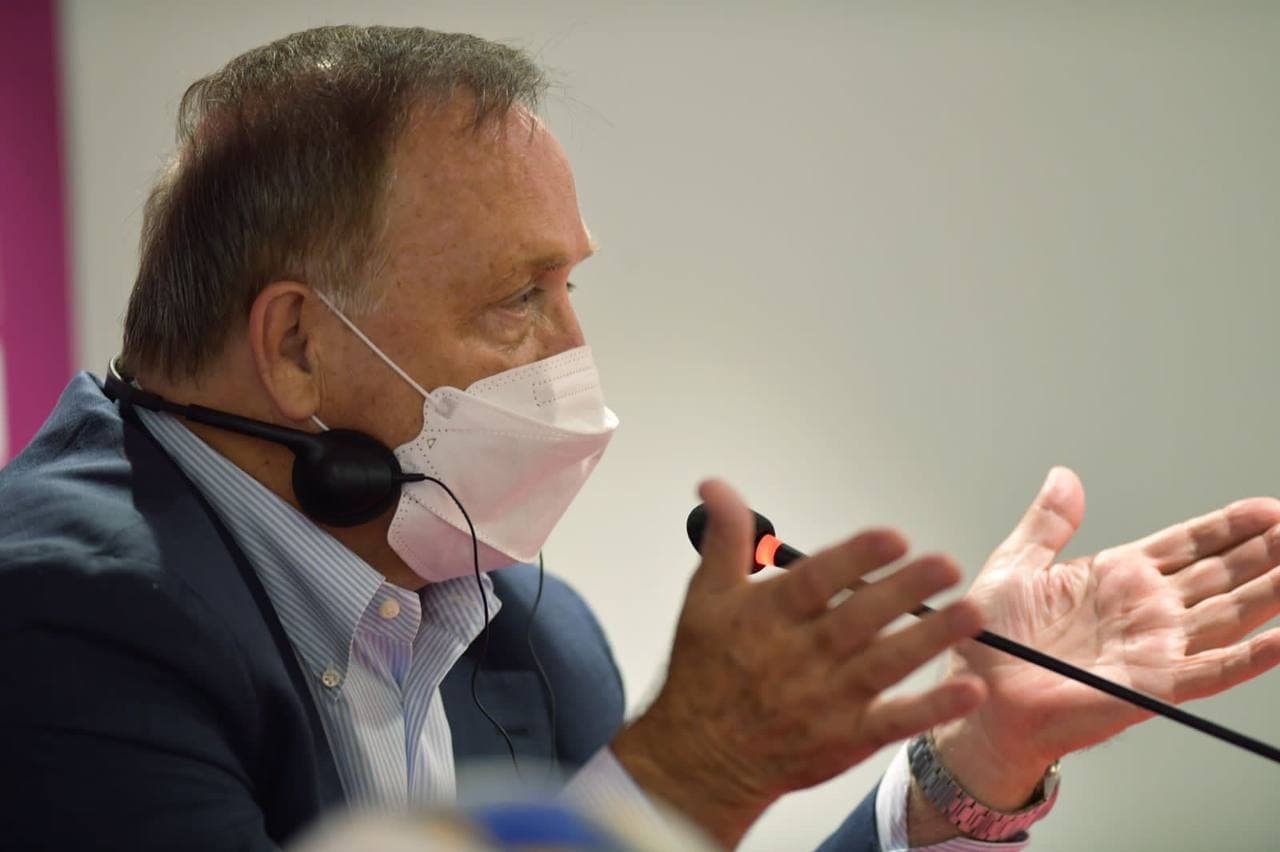 أدفوكات يجري تغييرات جوهرية ويستدعي ثلاثة مغتربين لتشكيلة منتخبنا الوطني