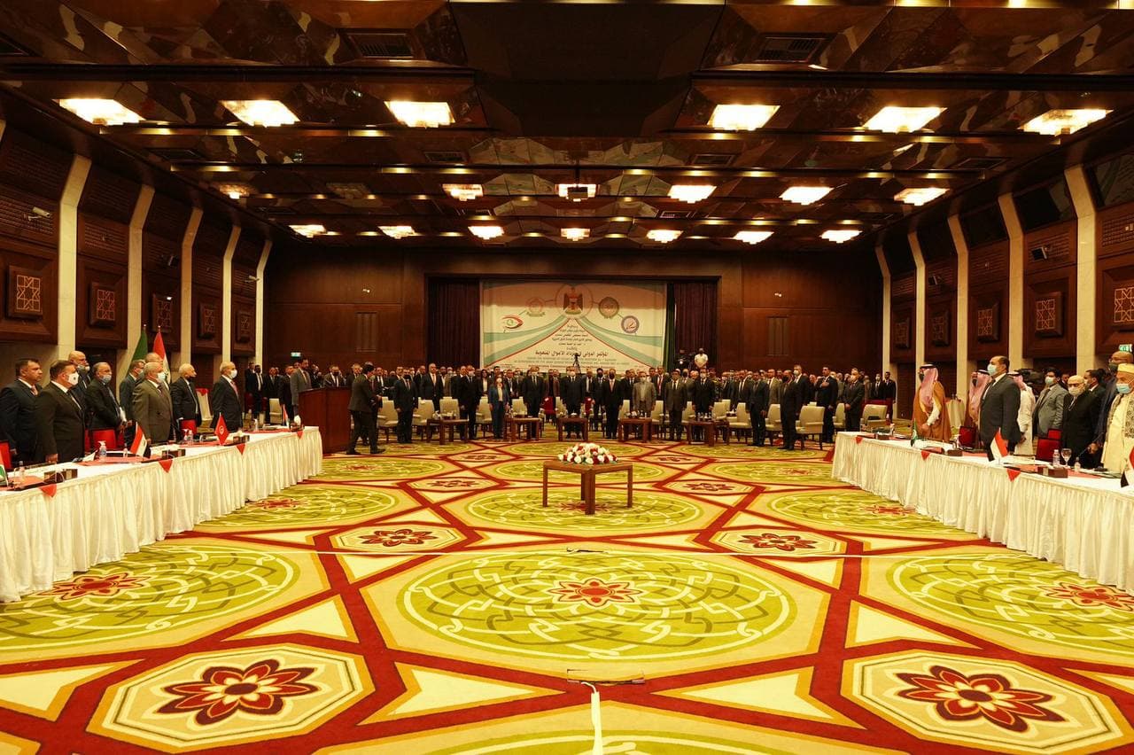 رئيس هيئة النزاهة: ازدواجية الجنسية يلجأ اليها بعض المسؤولين بالاستثمار والفساد