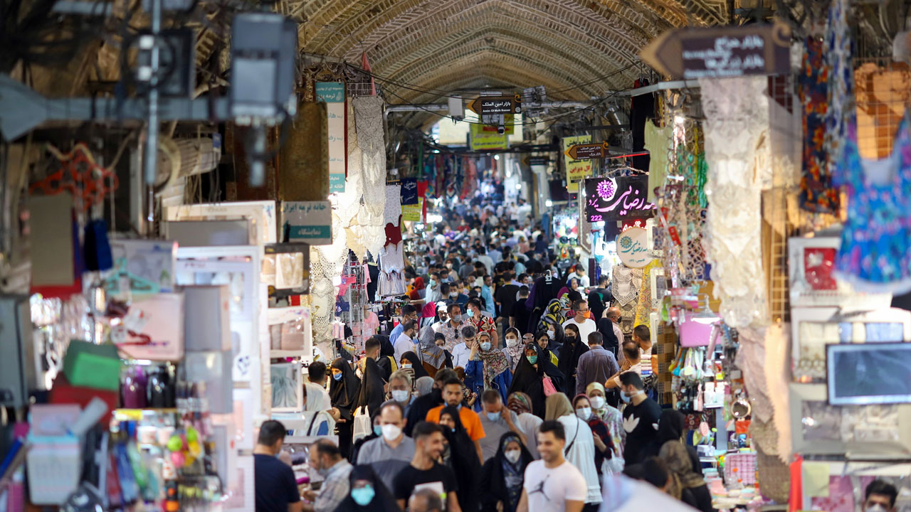 ايران تسجل أكثر من 450 وفاة جديدة بكورونا