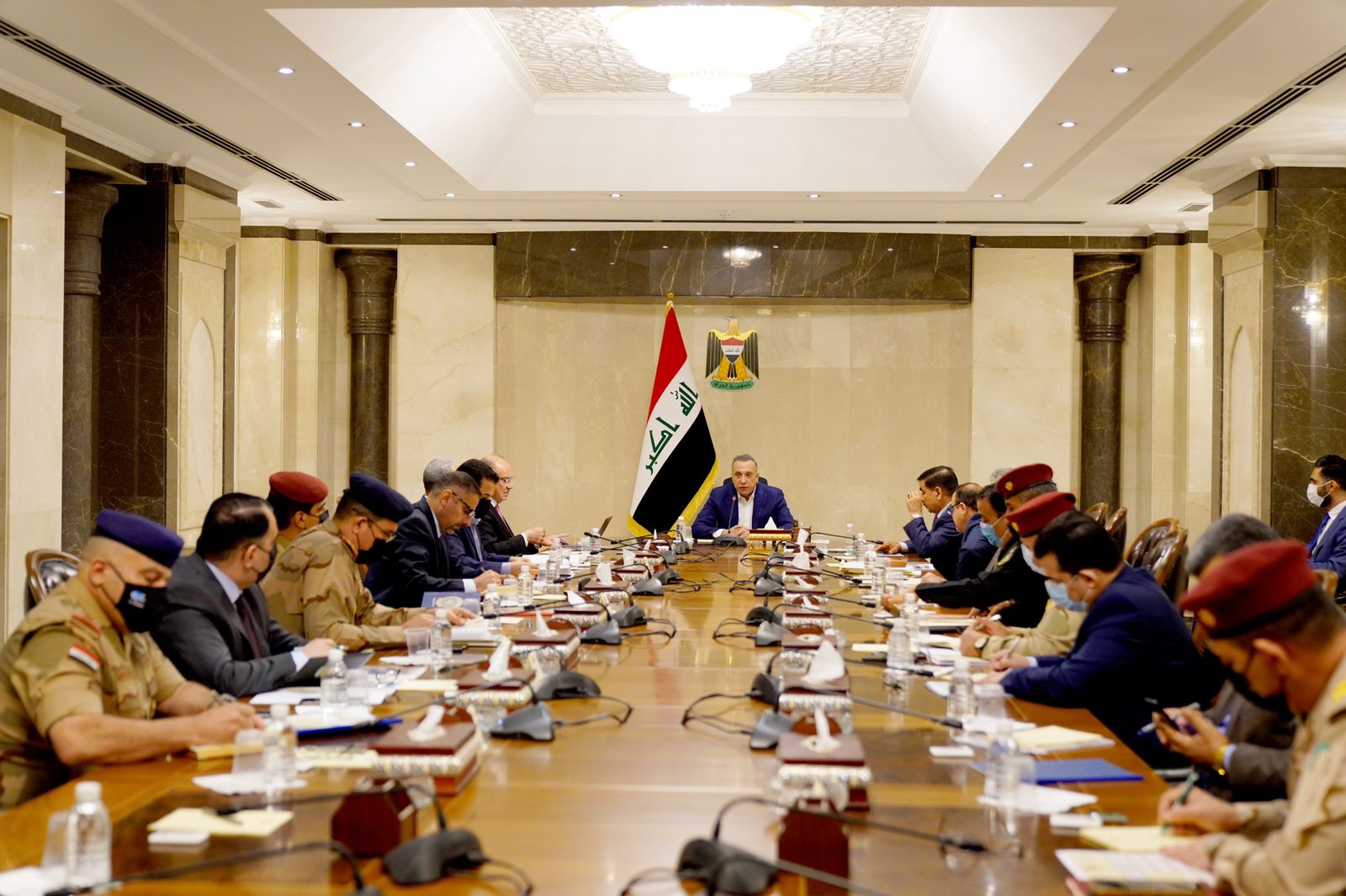 الكاظمي يوجه بتشديد الإجراءات الأمنية لحماية المواكب وتسهيل آلية دخول الزائرين الأجانب