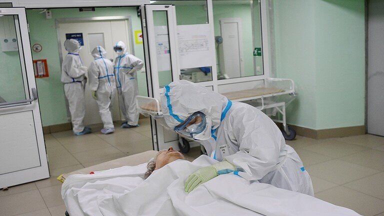 روسيا تسجل أكبر حصيلة وفيات يومية منذ بدء تفشي كورونا