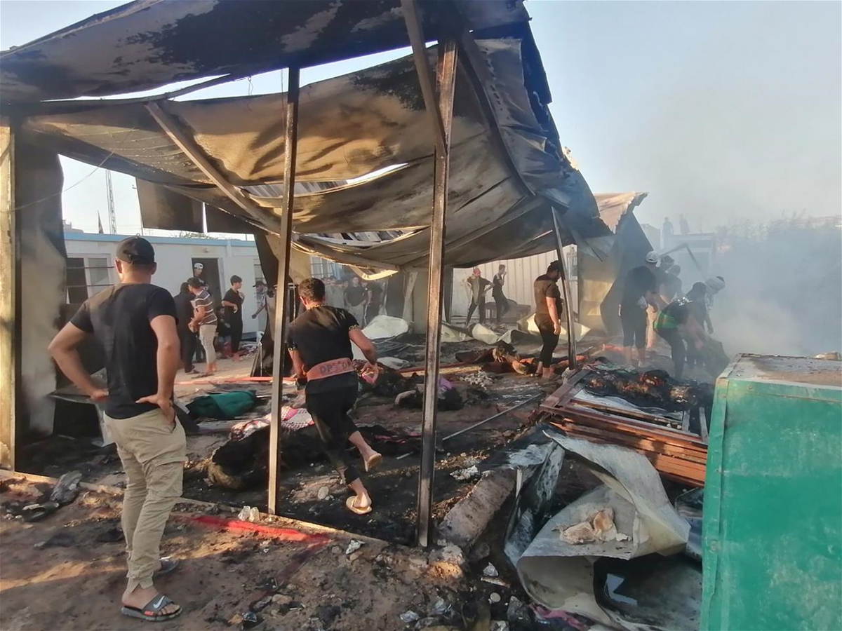 حريق في موكب حسيني بكربلاء.. الدفاع المدني تتدخل (صور)