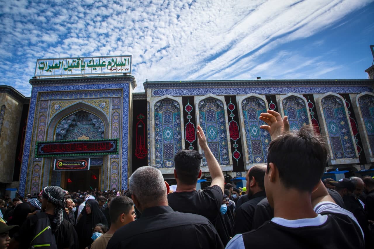 معلناً نجاح "خطة الاربعين".. وزير الداخلية من كربلاء: عدد الزوار بلغ نحو 17 مليوناً