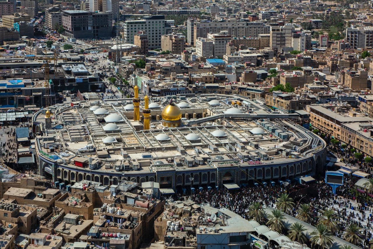 عبر مكبرات الصوت .. العتبة الحسينية المقدسة تحث المواطنين على المشاركة الفاعلة في الانتخابات