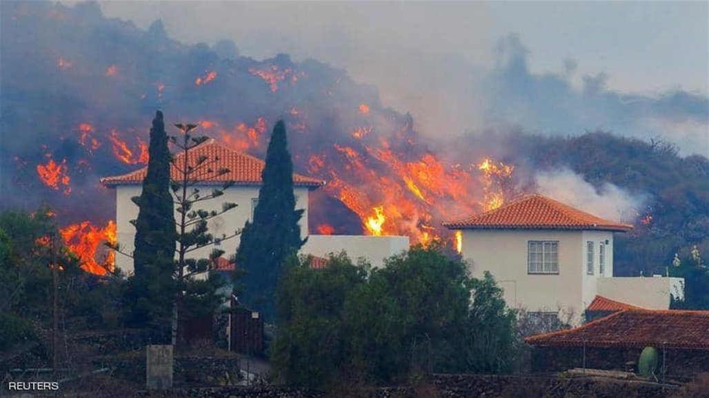 الحمم البركانية تلتهم منازل في اسبانيا (فيديو)