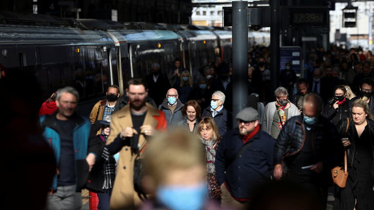 كورونا.. ارتفاع معدل الانتشار في إنجلترا لأعلى مستوى منذ بداية عام 2021