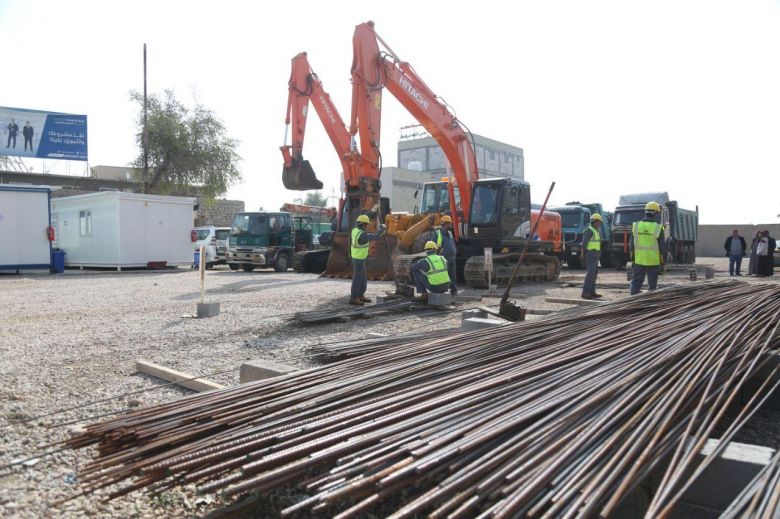 وكالة نون حذرت منه في وقت سابق.. عشرات الحوادث المرورية في مشروع متلكئ وسط كربلاء (فيديو)