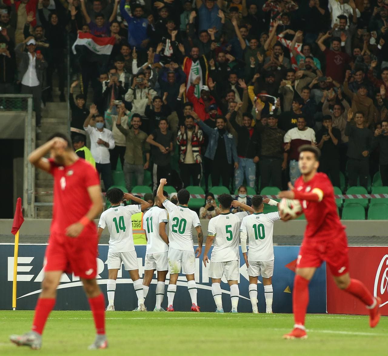 بعد فوزه على فلسطين.. العراق يتأهل الى نهائي بطولة غرب آسيا (صور)