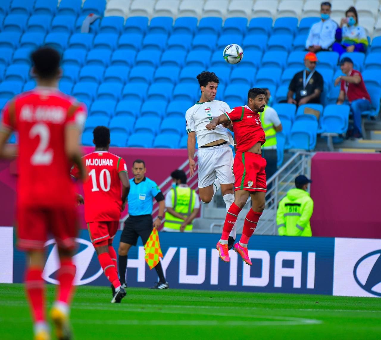 بشق الانفس.. العراق يتعادل مع عمان في افتتاح بطولة كأس العرب (صور)