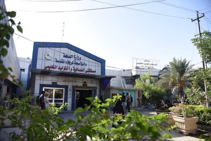 70 يوماً من الجهود الإستثنائية في مُستشفى حكومي بكربلاء تُبقي طفلاً خديجاً وزنه 750 غم على قيد الحياة (صور)