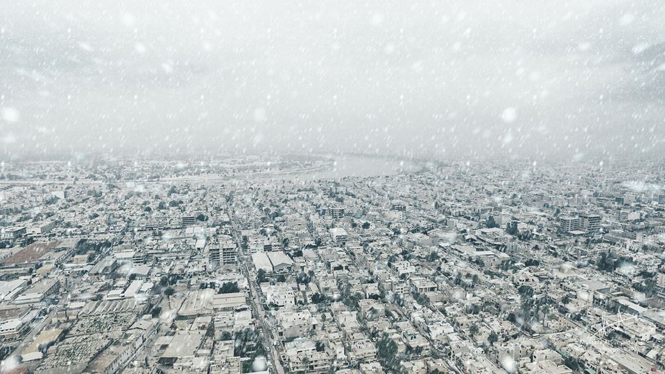 موجة ثلوج تجتاح العراق.. "كتلة أوروبية" تقلب الأجواء رأساً على عقب