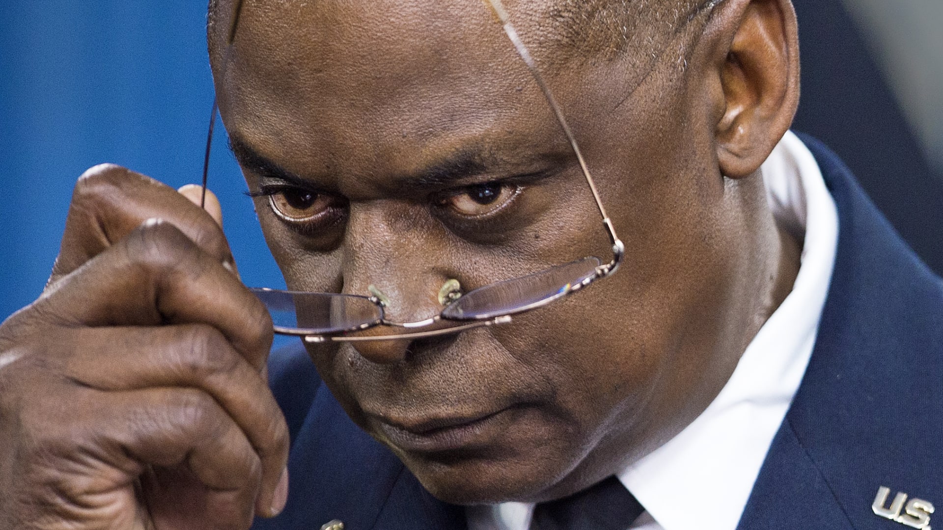 وزير الدفاع الأمريكي: هجوم روسيا على أوكرانيا قد يبدأ في أي وقت