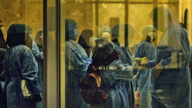 بالصورة.. القبض على "سارق" للمرضى في مستشفى بغداد التعليمي