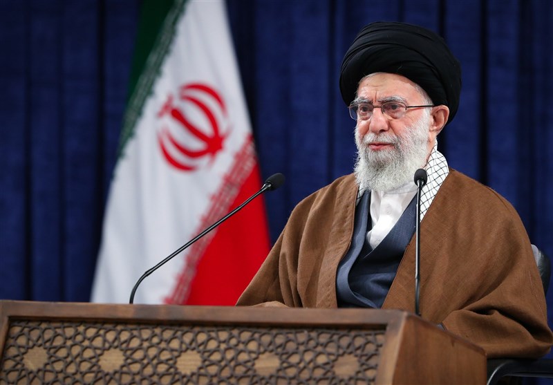 المرشد الإيراني: الولايات المتحدة جرت أوكرانيا إلى هذه النقطة