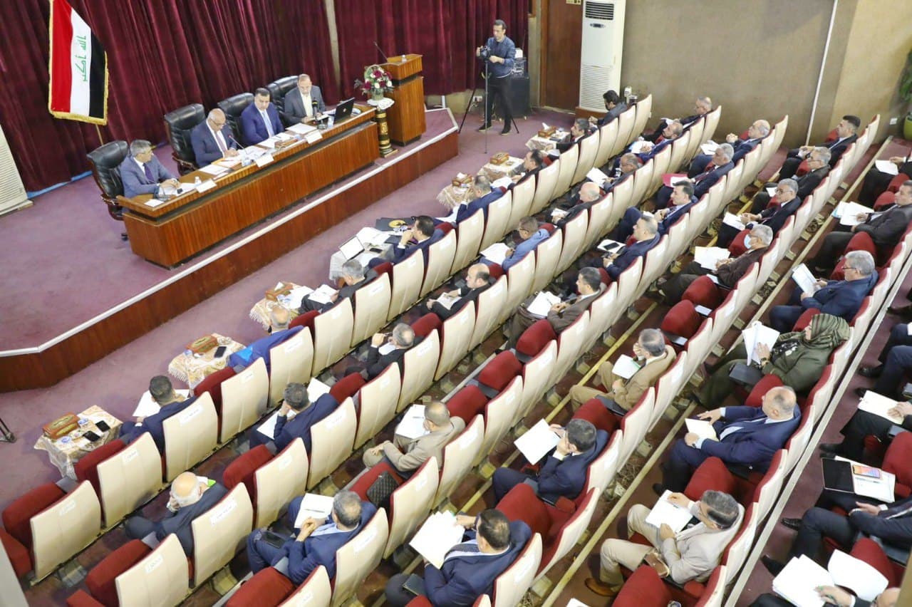 التعليم تصدر سلسلة قرارات جديدة وتبدي استعدادها للدوام الحضوري