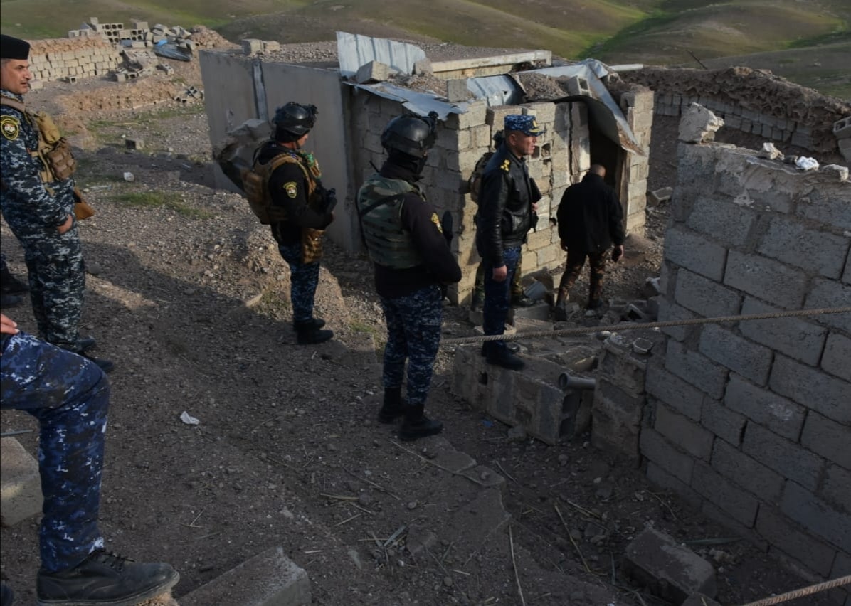 بينهم منتحل صفة.. القبض على 8 مطلوبين في بغداد