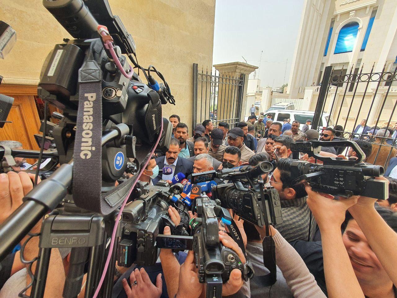 كسر الإرادات لن يؤدي لاستقرار العراق.. العامري يوجه رسالة للتحالف الثلاثي