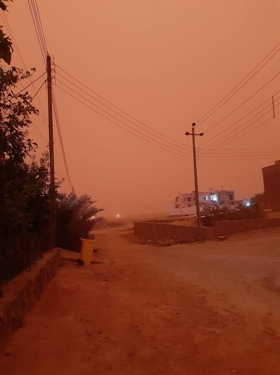 السليمانية تسجل 90 حالة اختناق بسبب العاصفة الترابية