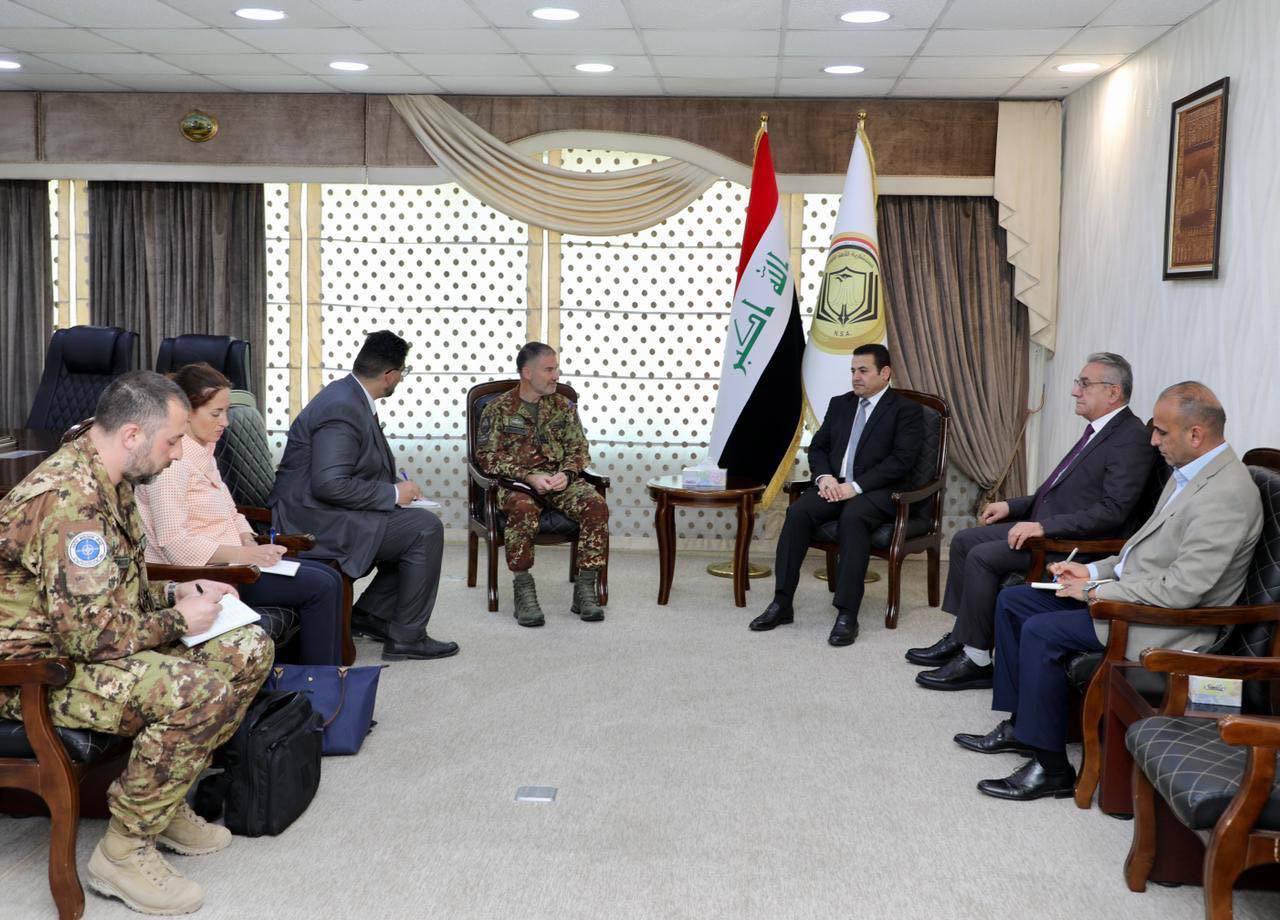 الاعرجي يؤكد لقائد "الناتو" الجديد ضرورة انهاء ملف مخيم الهول السوري