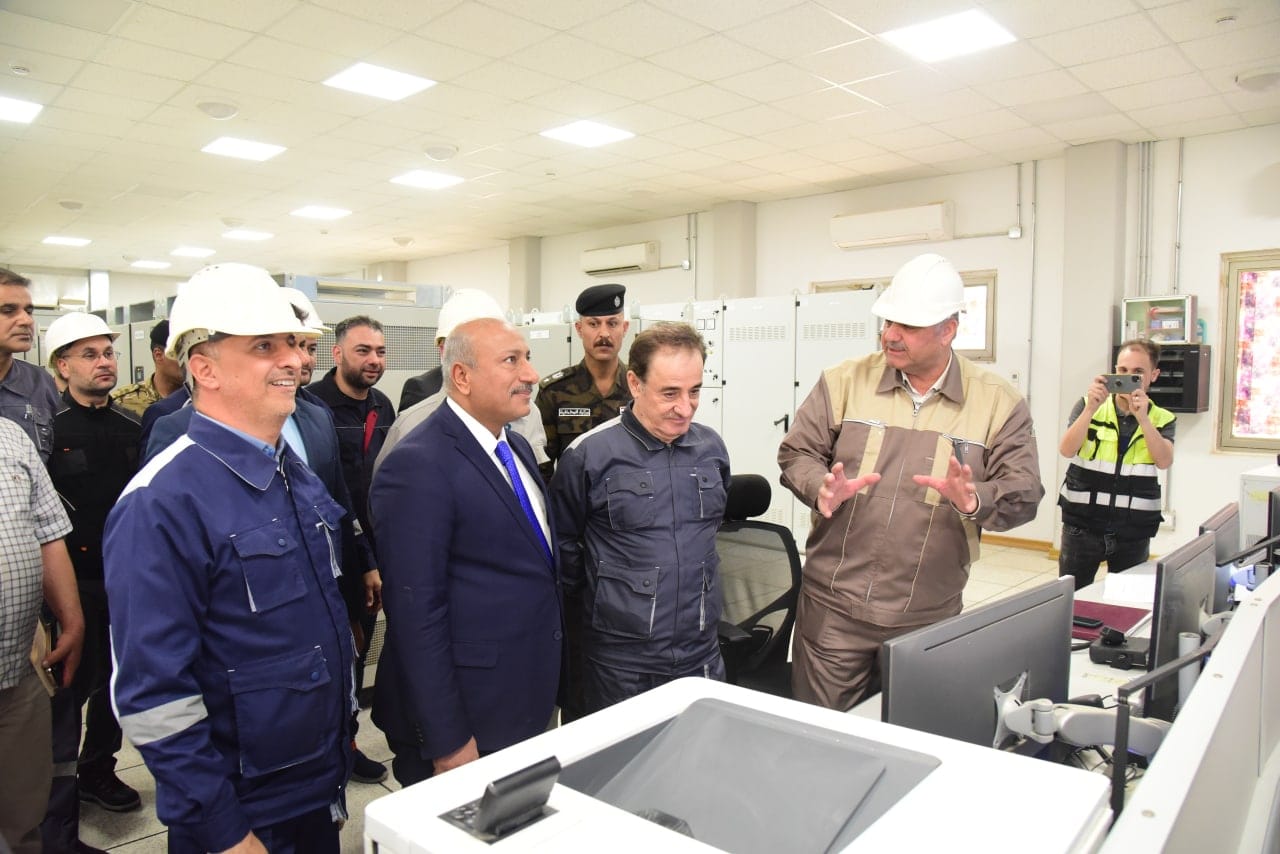 تحدث عن وضع الطاقة في كربلاء.. وزير الكهرباء: مستحقات الغاز الإيراني ستدفع نهاية الشهر الجاري