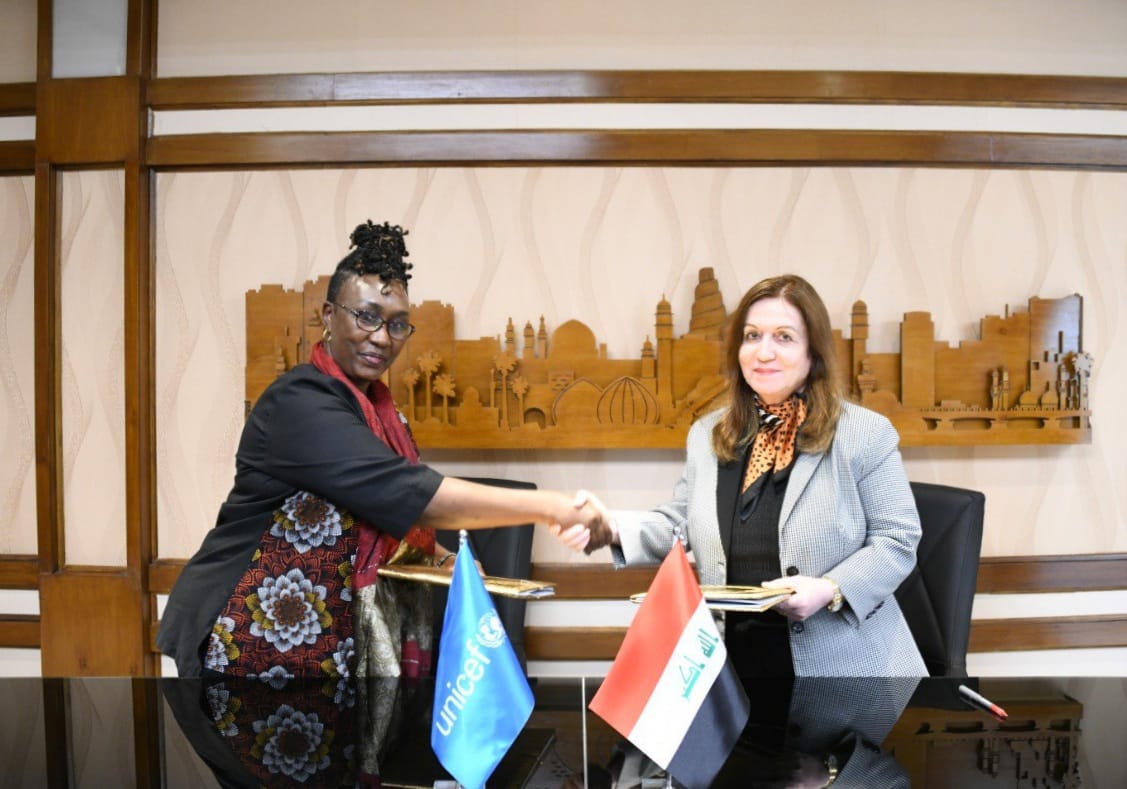 العراق يوقع مذكرة تعاون مع اليونسيف لتطوير ثلاث قطاعات خدمية
