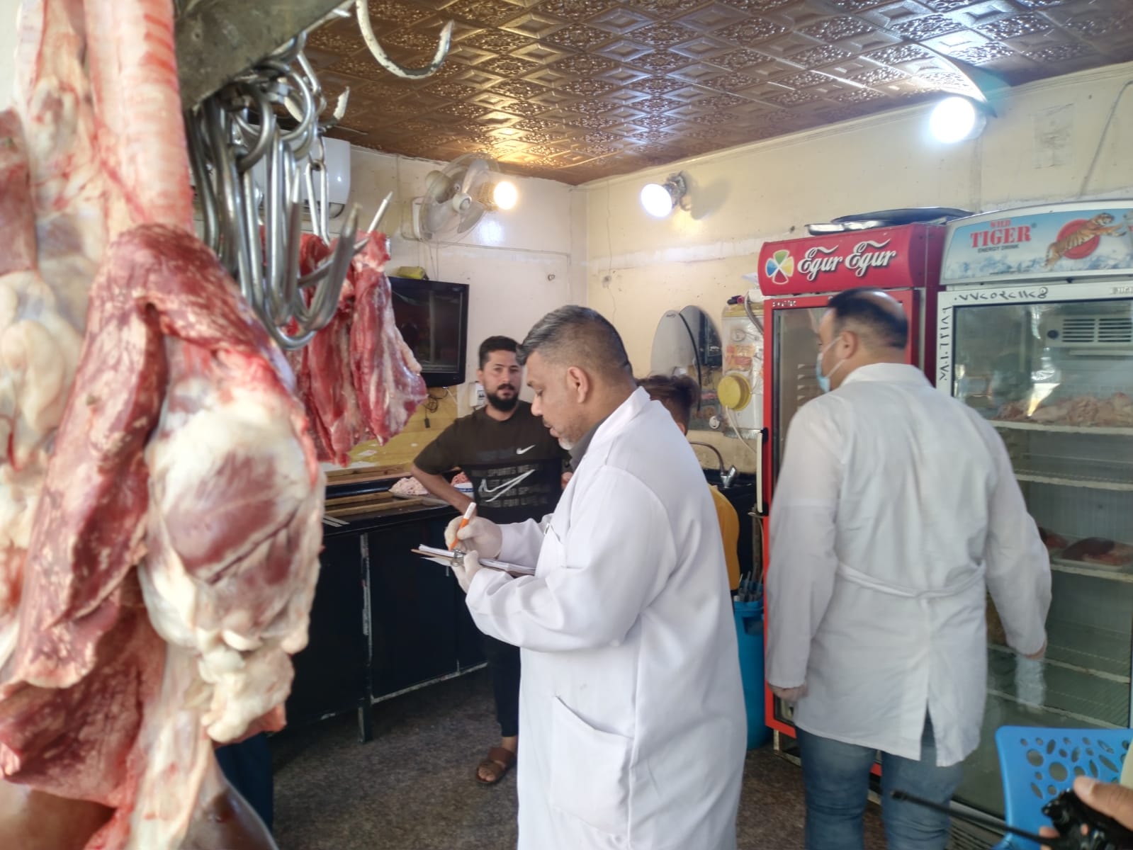 انذار ومصادرة واغلاق وحبس.. عقوبات تتخذها كربلاء بحق ظاهرة الجزر العشوائي