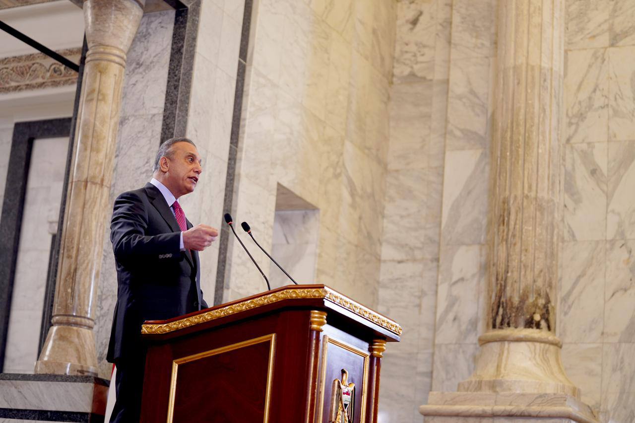 رئيس الوزراء يقر بوجود "خلل حقيقي" في وزارة التربية